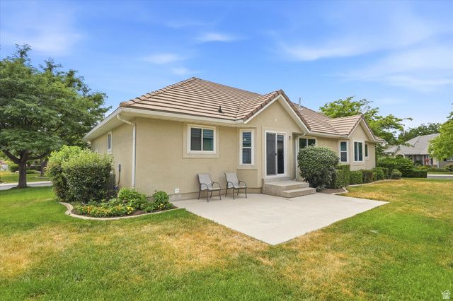 9604 N APPLE CT, Cedar Hills, UT 84062