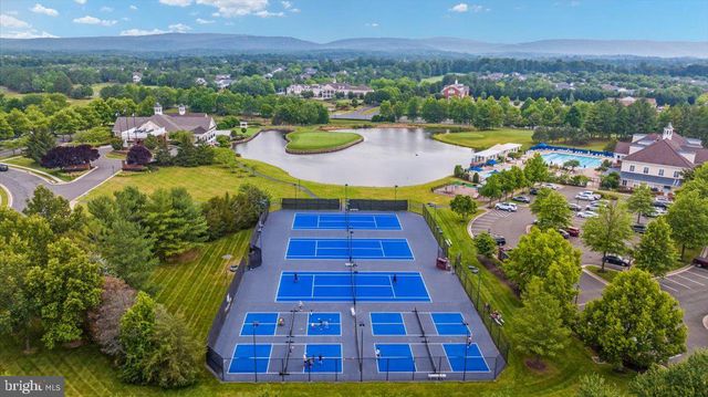 5711 AMELIA SPRINGS CIR, Haymarket, VA 20169