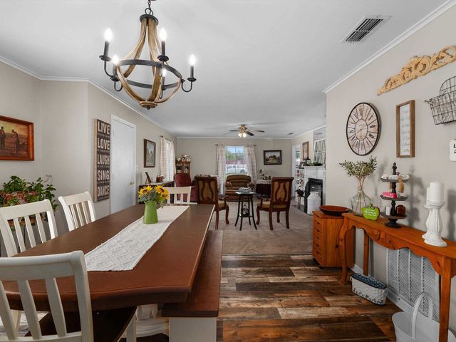 107 Cottage, Carthage, TX 75633