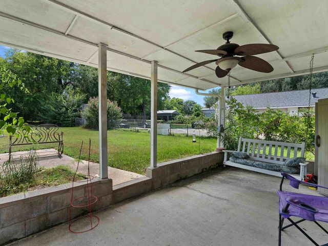 107 Cottage, Carthage, TX 75633