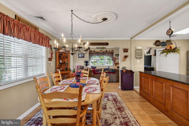 29 BROOKSTONE DR, Voorhees, NJ 08043