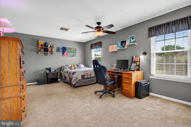 29 BROOKSTONE DR, Voorhees, NJ 08043