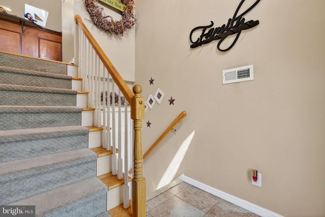 29 BROOKSTONE DR, Voorhees, NJ 08043