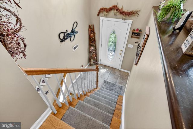 29 BROOKSTONE DR, Voorhees, NJ 08043