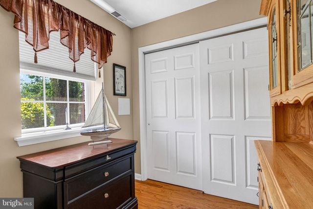 29 BROOKSTONE DR, Voorhees, NJ 08043