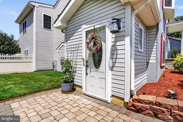 29 BROOKSTONE DR, Voorhees, NJ 08043