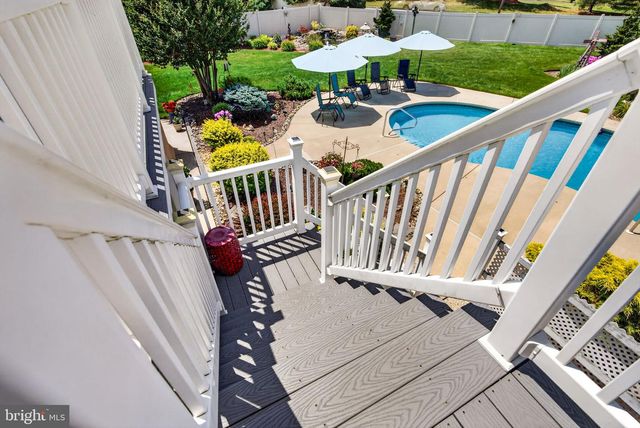 29 BROOKSTONE DR, Voorhees, NJ 08043