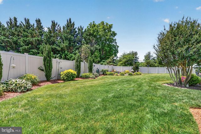 29 BROOKSTONE DR, Voorhees, NJ 08043
