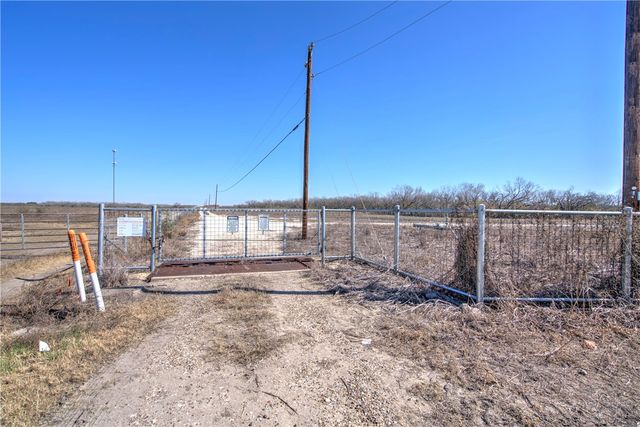 00 Fm 799, George West, TX 78022