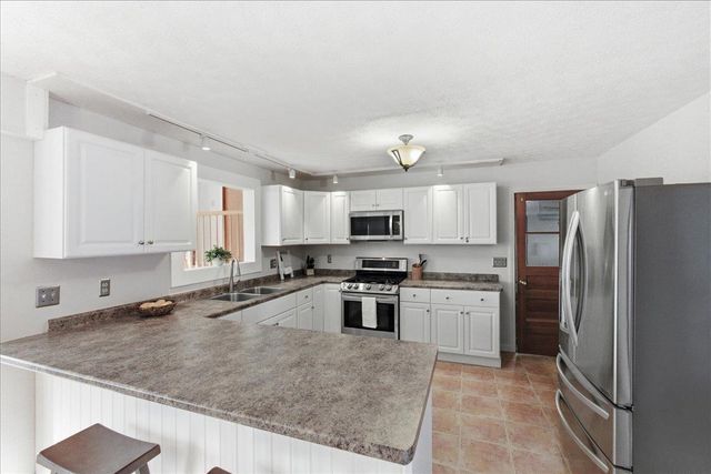 139 Gail Terrace, Williston, VT 05495