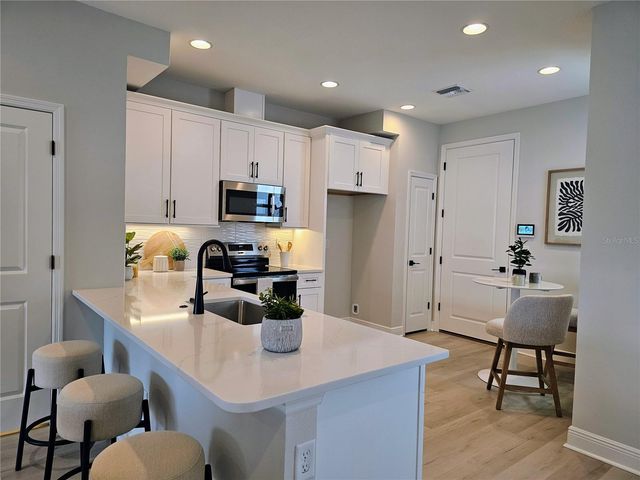 7765 93RD STREET N, Seminole, FL 33777