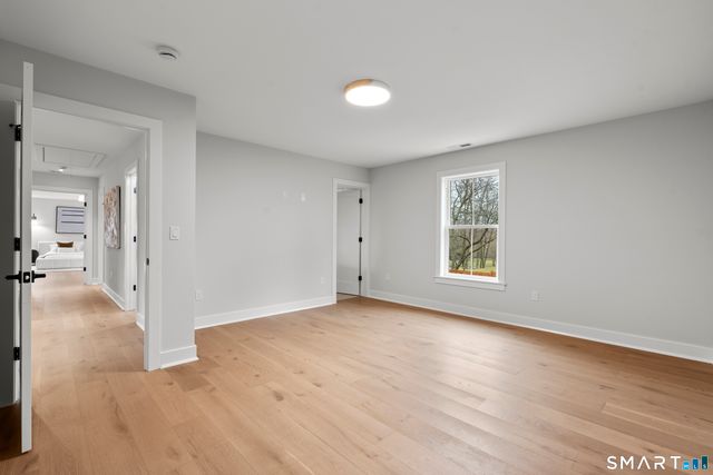 11 Laurel Hill Road, Branford, CT 06405