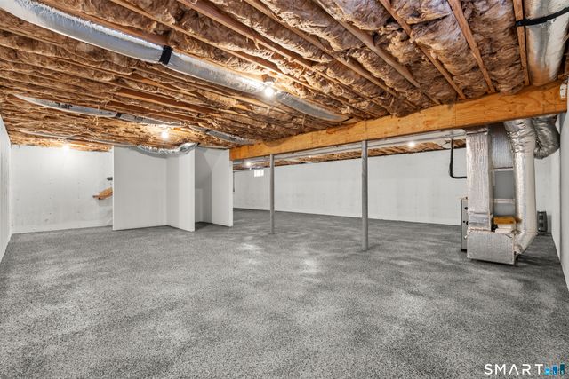 11 Laurel Hill Road, Branford, CT 06405