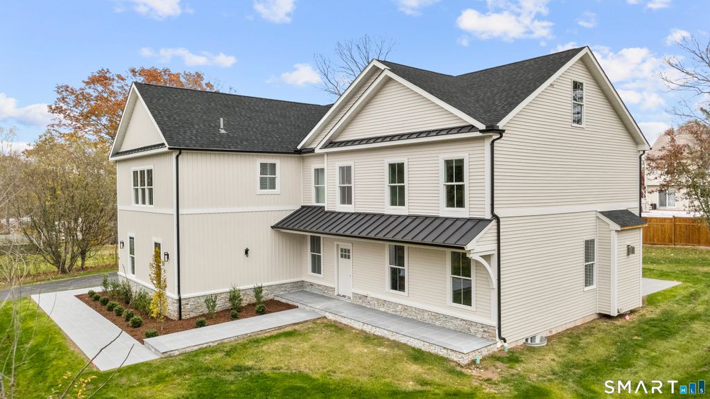 11 Laurel Hill Road, Branford, CT 06405