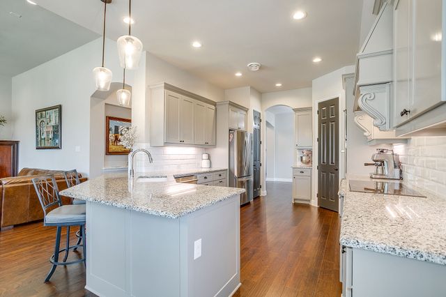 3009 Nob Hill Drive, Burleson, TX 76028