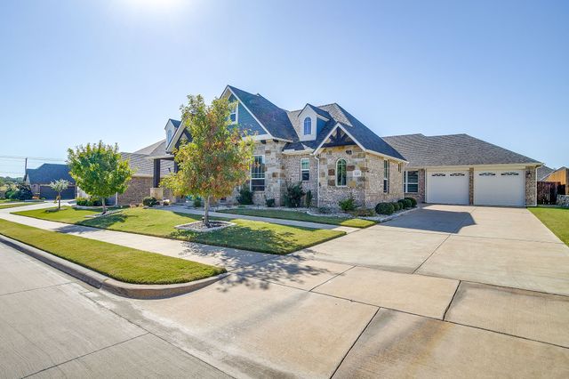 3009 Nob Hill Drive, Burleson, TX 76028
