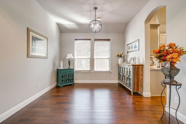 3009 Nob Hill Drive, Burleson, TX 76028