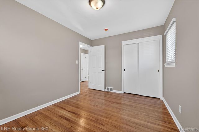 11214 Mae Avenue, Warren, MI 48089