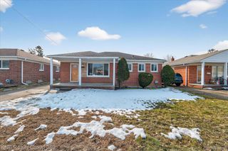 11214 Mae Avenue, Warren, MI 48089