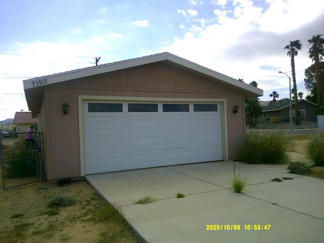 73917 Buena Vista Drive, 29 Palms, CA 92277