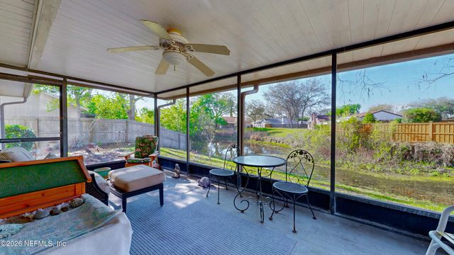 2818 MOORSFIELD Lane, Jacksonville, FL 32225