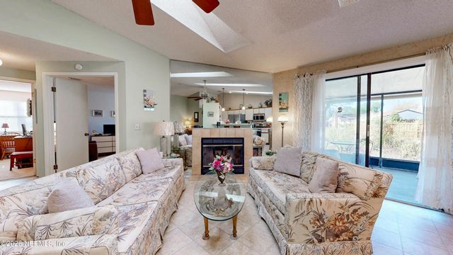 2818 MOORSFIELD Lane, Jacksonville, FL 32225