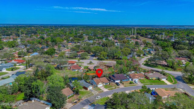 2818 MOORSFIELD Lane, Jacksonville, FL 32225