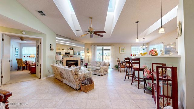 2818 MOORSFIELD Lane, Jacksonville, FL 32225