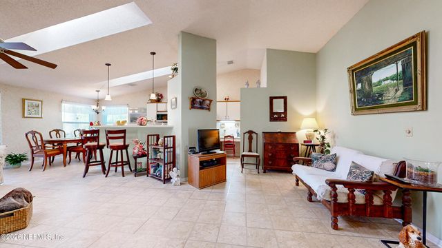 2818 MOORSFIELD Lane, Jacksonville, FL 32225