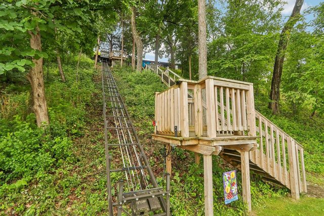 W322N6797 Wildwood Point ROAD, Hartland, WI 53029