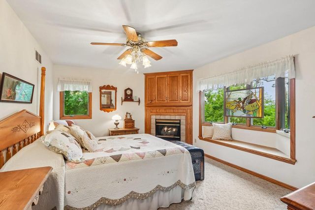 W322N6797 Wildwood Point ROAD, Hartland, WI 53029