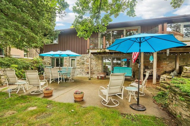 W322N6797 Wildwood Point ROAD, Hartland, WI 53029