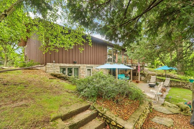W322N6797 Wildwood Point ROAD, Hartland, WI 53029