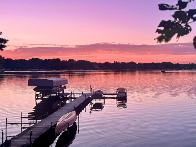 W322N6797 Wildwood Point ROAD, Hartland, WI 53029