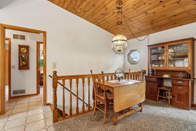 W322N6797 Wildwood Point ROAD, Hartland, WI 53029