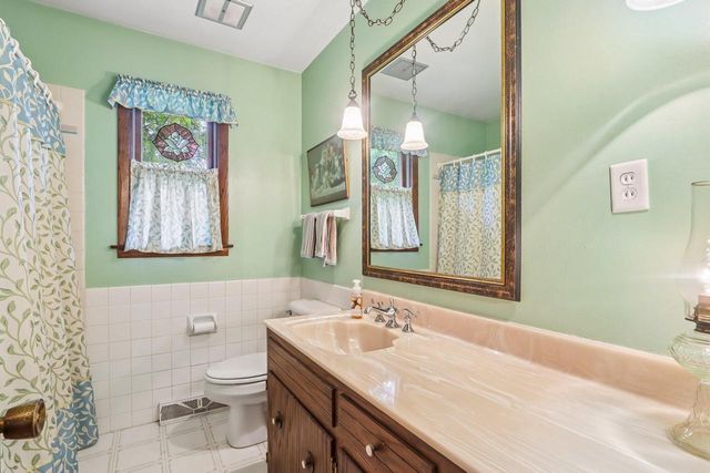 W322N6797 Wildwood Point ROAD, Hartland, WI 53029