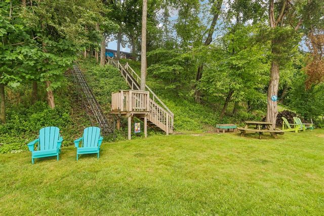 W322N6797 Wildwood Point ROAD, Hartland, WI 53029
