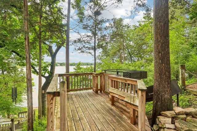 W322N6797 Wildwood Point ROAD, Hartland, WI 53029