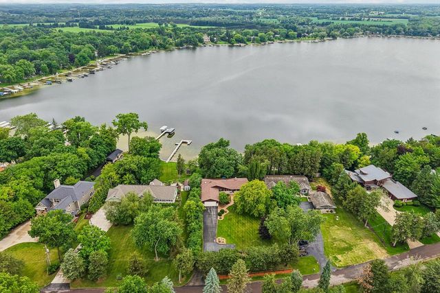 W322N6797 Wildwood Point ROAD, Hartland, WI 53029