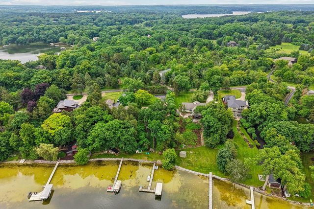W322N6797 Wildwood Point ROAD, Hartland, WI 53029
