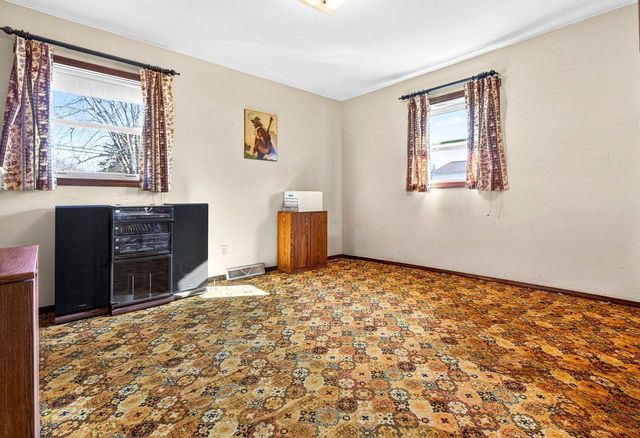 1069 MARTIN AVENUE, Fond Du Lac, WI 54935