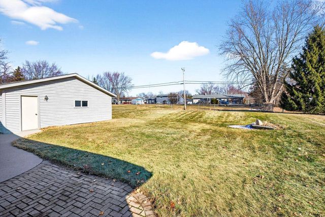 1069 MARTIN AVENUE, Fond Du Lac, WI 54935