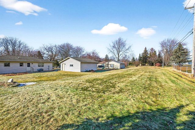 1069 MARTIN AVENUE, Fond Du Lac, WI 54935