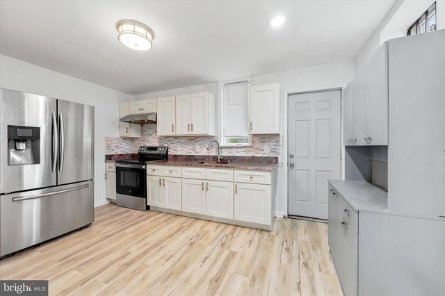 4223 N HICKS ST, Philadelphia, PA 19140