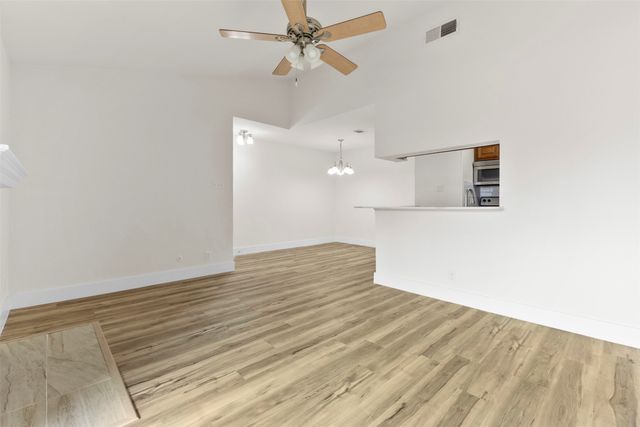 1204 Harwell Drive 2126, Arlington, TX 76011