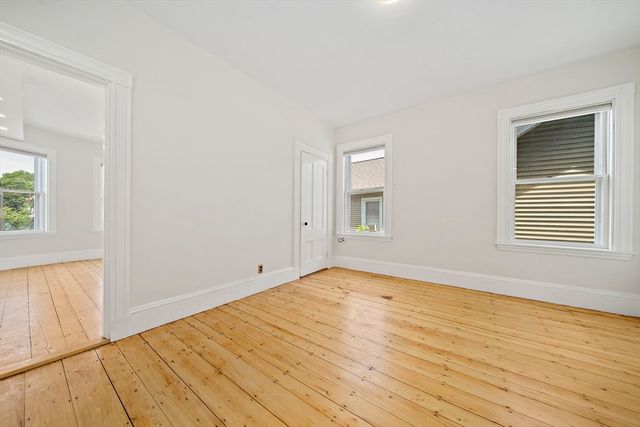 98 Boylston St 2, Brookline, MA 02445