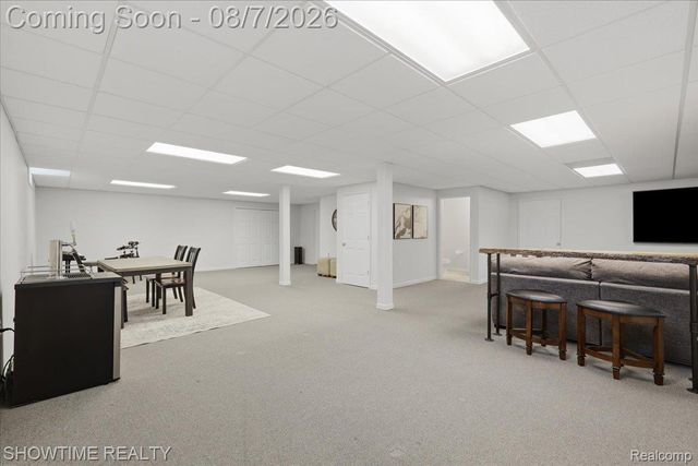 56440 Ashbrooke Drive E, Shelby Charter Township, MI 48316