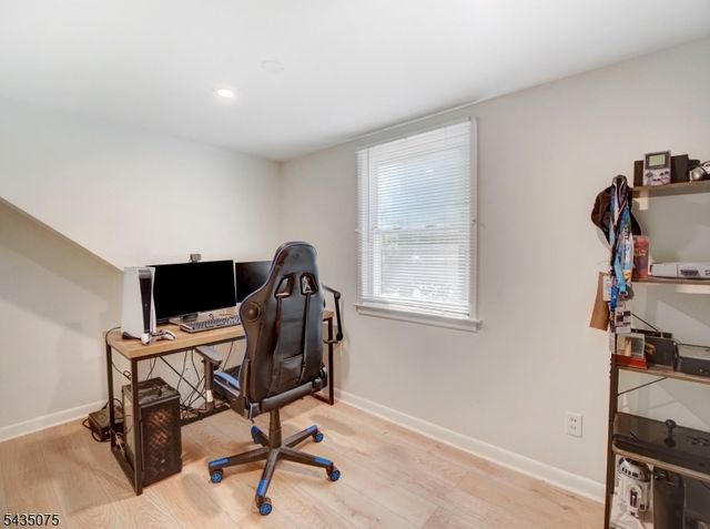 513 Quinton Ave, Kenilworth Boro, NJ 07033