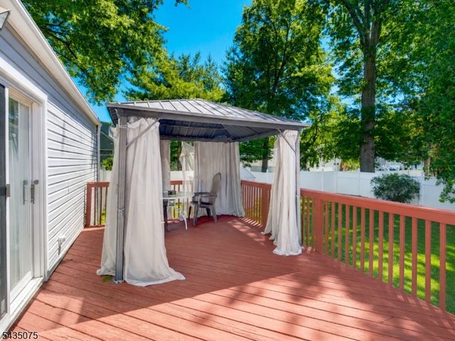 513 Quinton Ave, Kenilworth Boro, NJ 07033