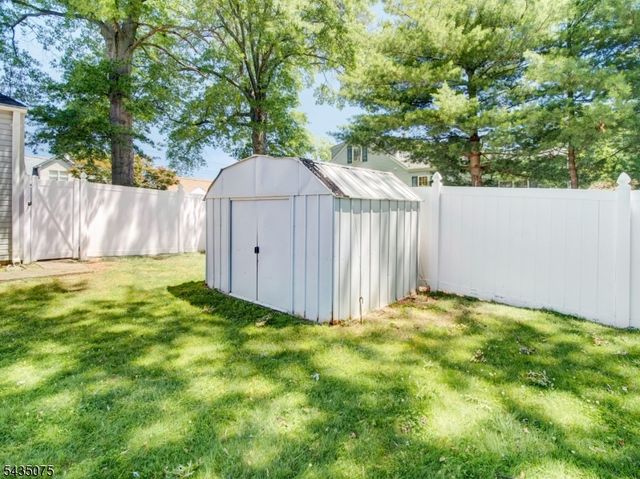 513 Quinton Ave, Kenilworth Boro, NJ 07033